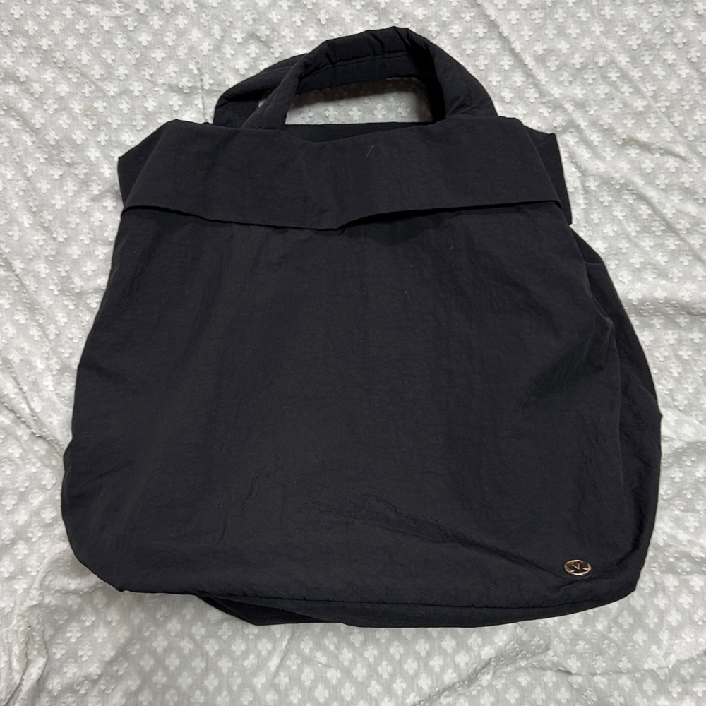 Lululemon On My Level Bag - Picture 14 of 14